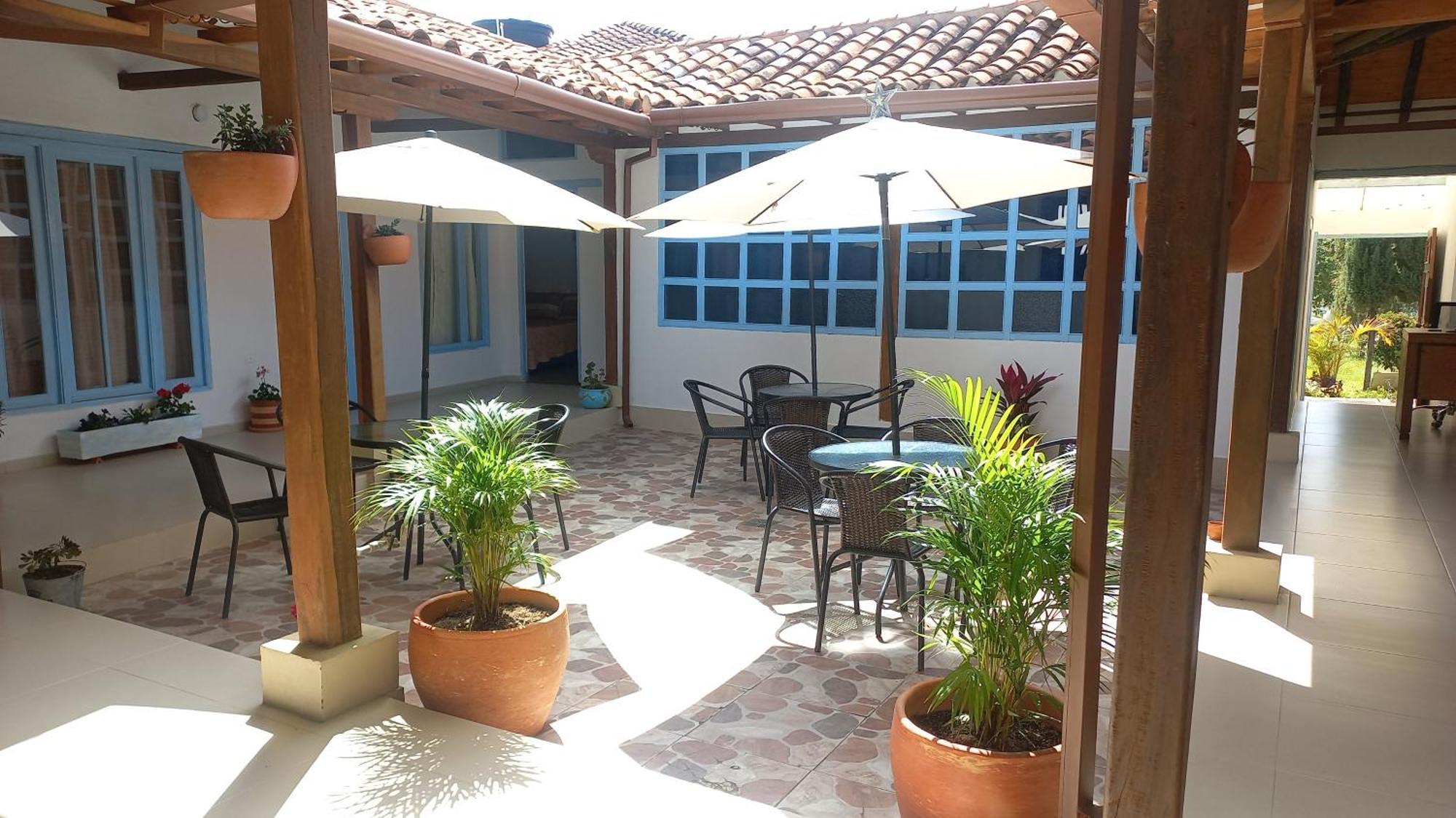 Paz Hotel *